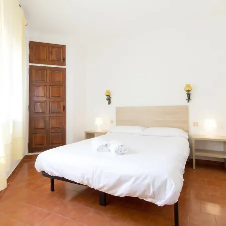 Guadalupe B Sistach Apartment L'Estartit